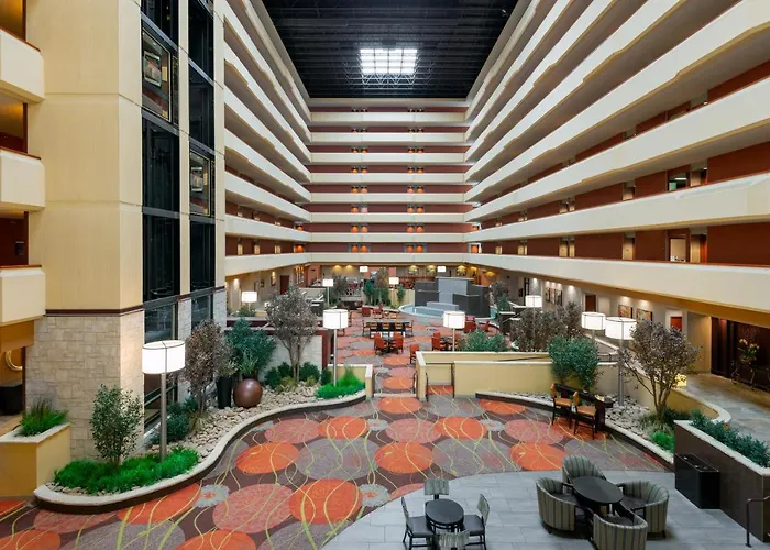 University Plaza Hotel