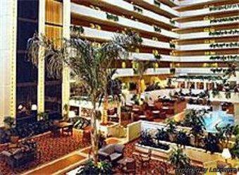 Plaza Hotel 3*