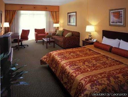 Plaza 3* Springfield